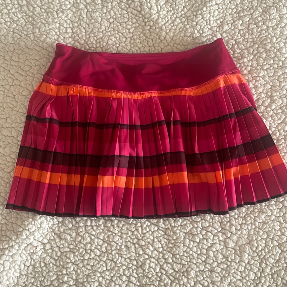 EUC rare lulu skirt!